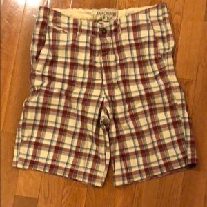 Abercrombie and Fitch plaid shorts 36